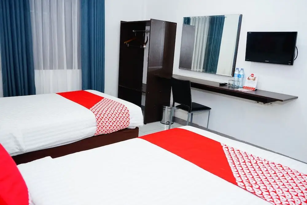 Белитунг: Oyo 480 Hotel Demuon