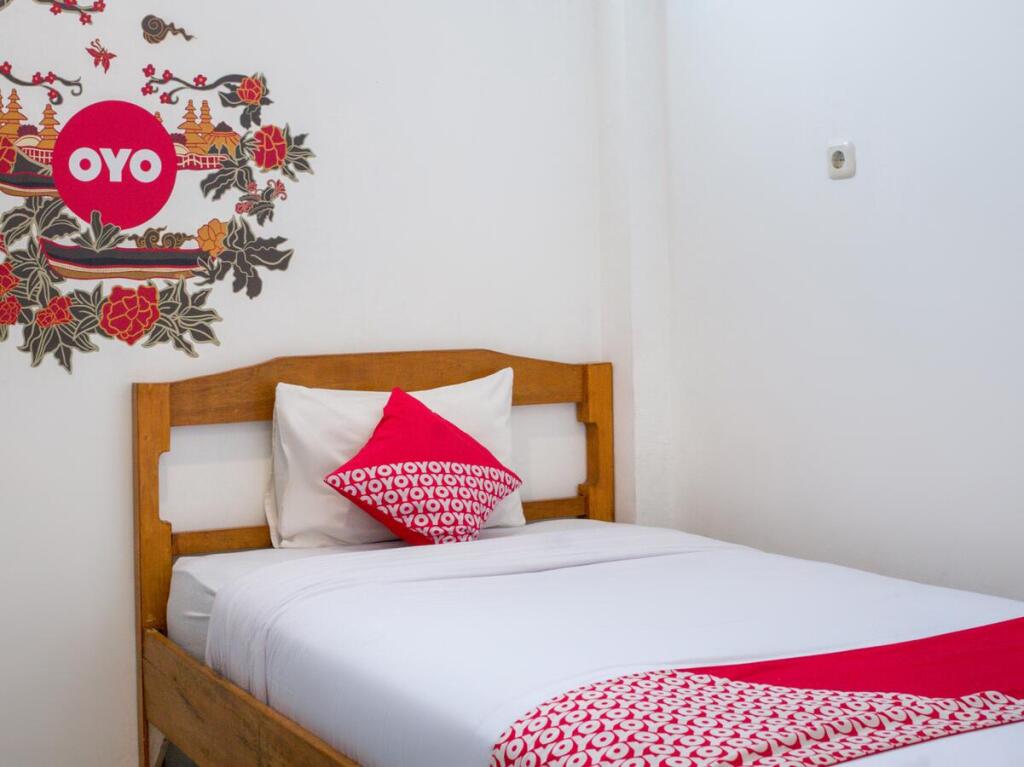 Медан: OYO 447 Hutasimo Residence