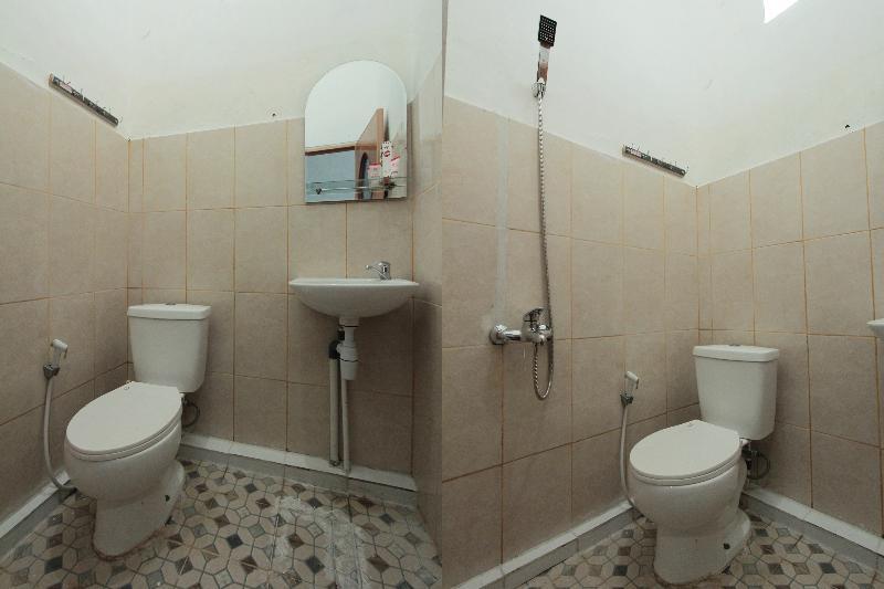 Бандар-Лампунг: OYO 435 Panglima Polim Homestay Syariah