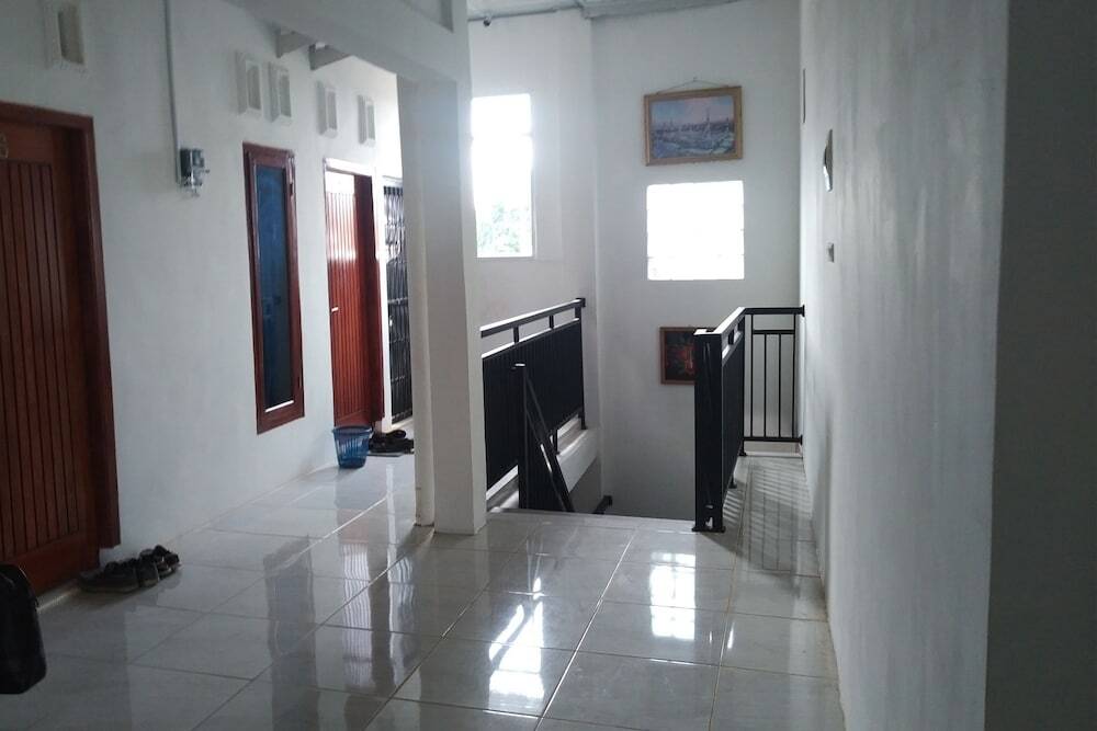 Бандар-Лампунг: OYO 435 Panglima Polim Homestay Syariah