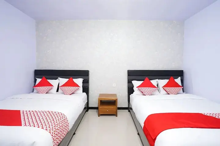 Баньюванги: Oyo 496 Eston House
