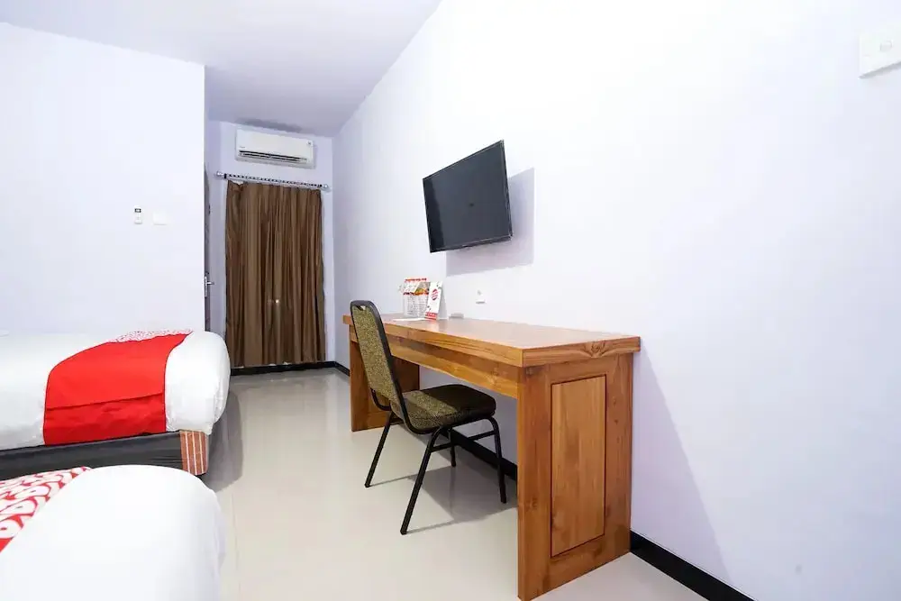 Баньюванги: Oyo 496 Eston House