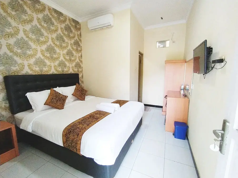Баньюванги: OYO 521 Majapahit Residence Syariah 1