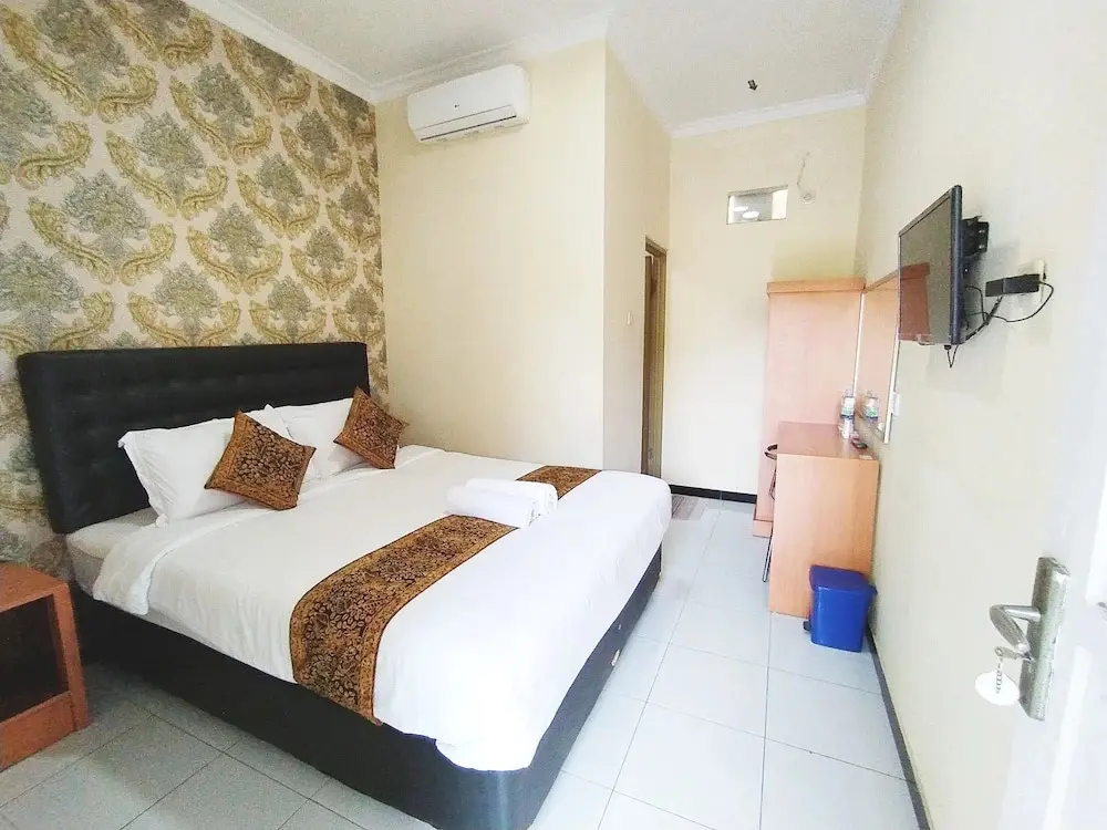 Баньюванги: OYO 521 Majapahit Residence Syariah 1