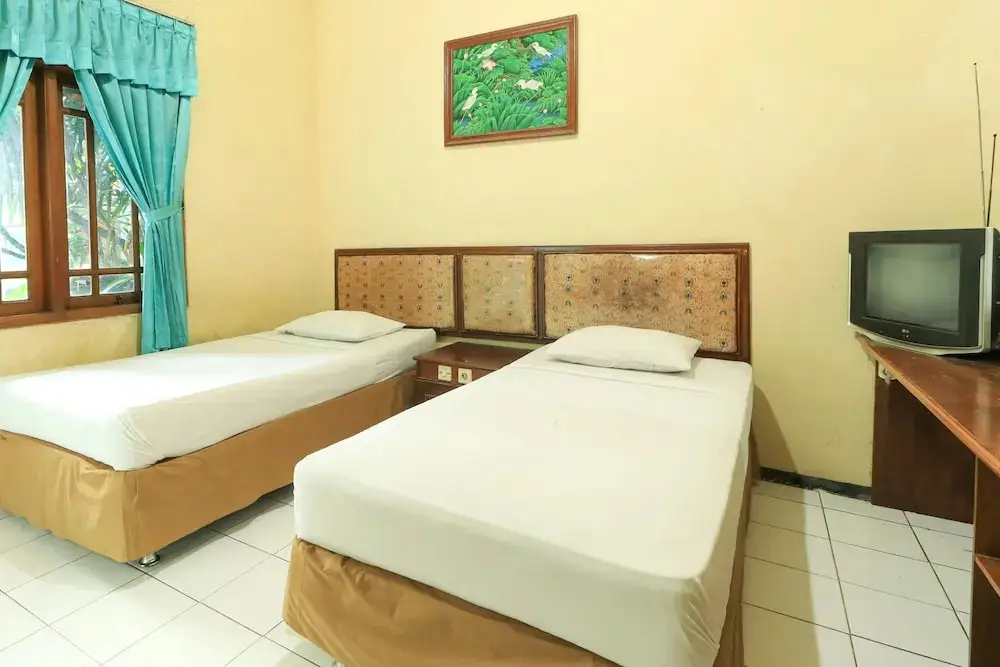 Сурабая: Griya Noumi Hotel