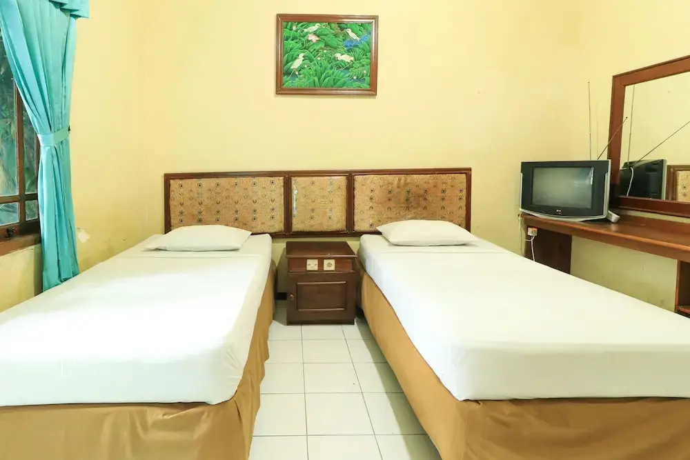 Сурабая: Griya Noumi Hotel