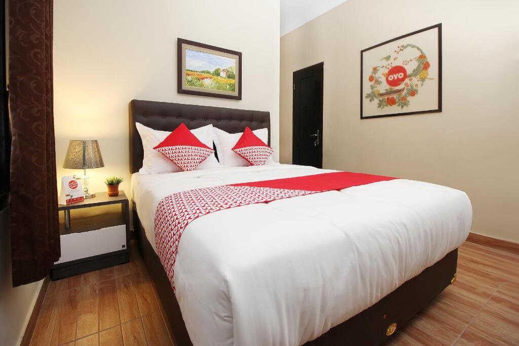 Бангунтапан: OYO 572 Omah Gedongkuning Syariah Homestay