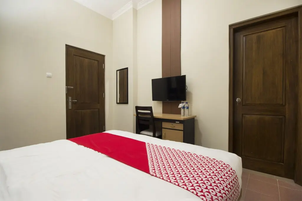 Бангунтапан: OYO 572 Omah Gedongkuning Syariah Homestay