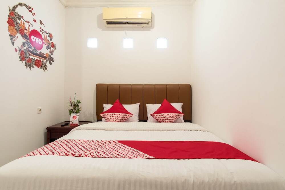 Медан: SUPER OYO 356 Titipapan Residence