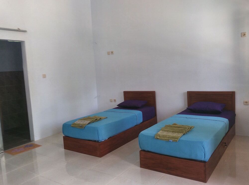 Кута: Sentul Hostel