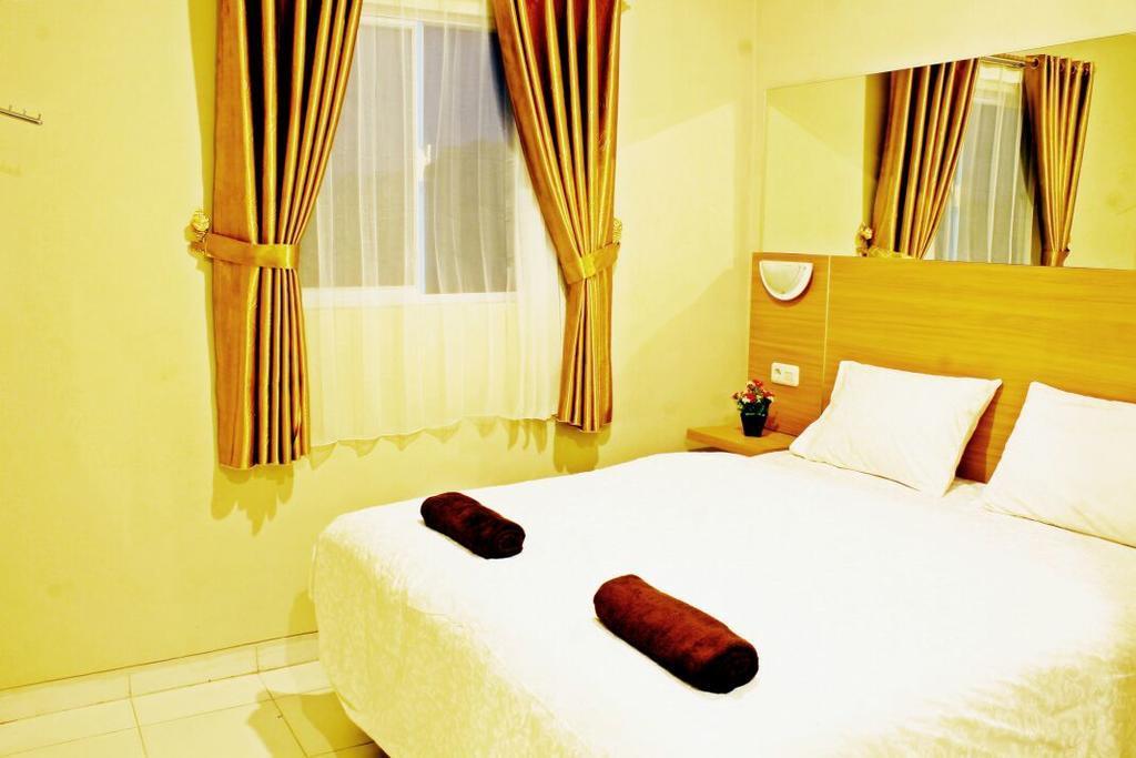 Чиребон: C Hotel Cirebon