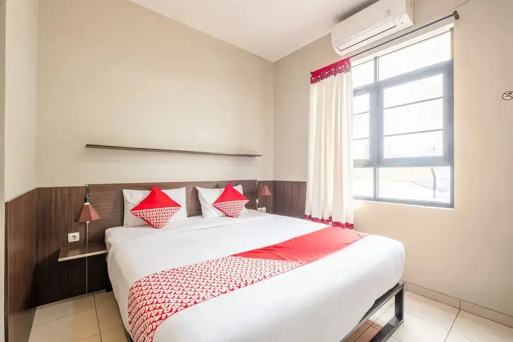 Сореанг: OYO 535 Cileunyi Residence Syariah