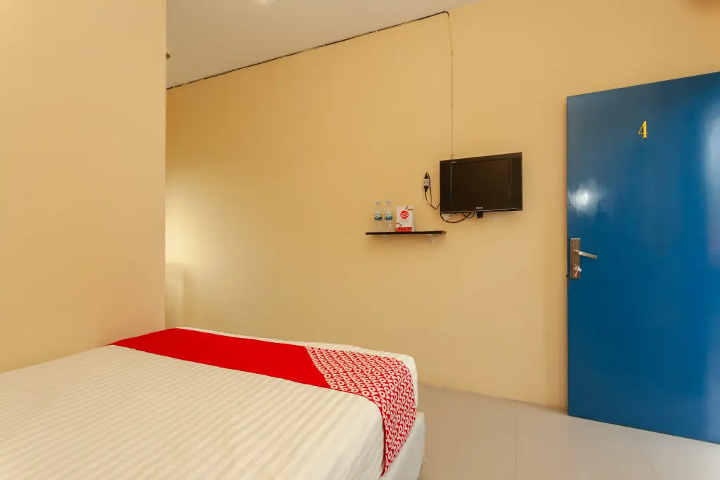 Чиребон: Super OYO 588 Richmond Guest House
