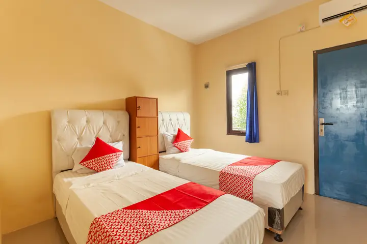 Чиребон: Super OYO 588 Richmond Guest House