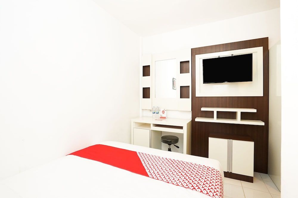 Сурабая: Oyo 473 Darmo Permai Guesthouse