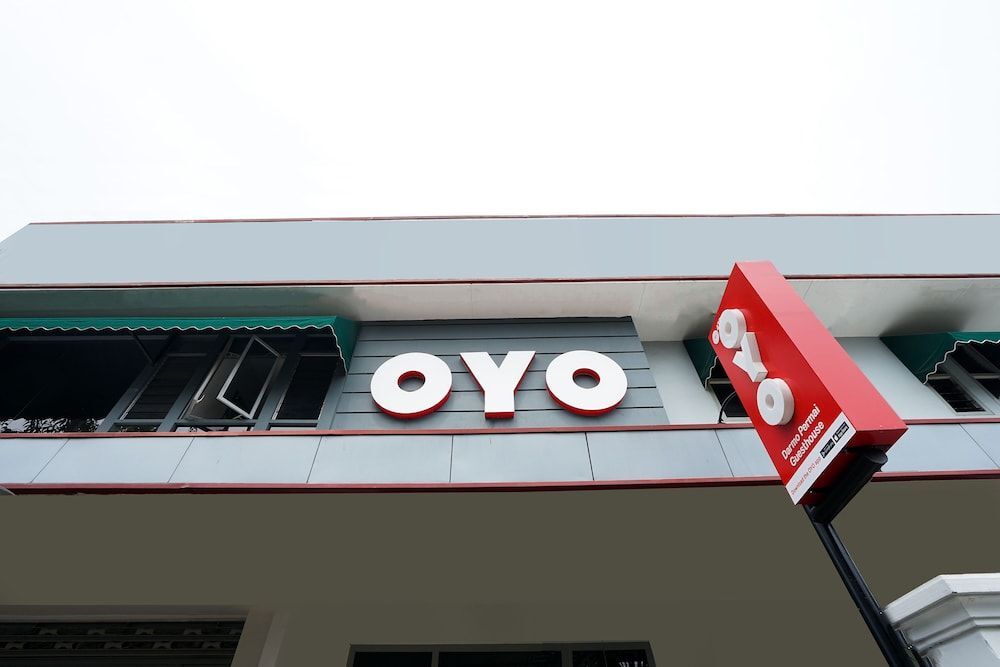 Сурабая: Oyo 473 Darmo Permai Guesthouse