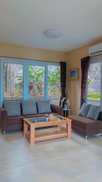 Сабанг: The Hawk's Nest Resort