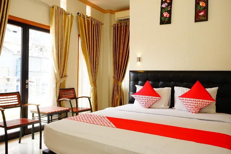 Пангкалпинанг: Oyo 624 Hotel Golden Vella