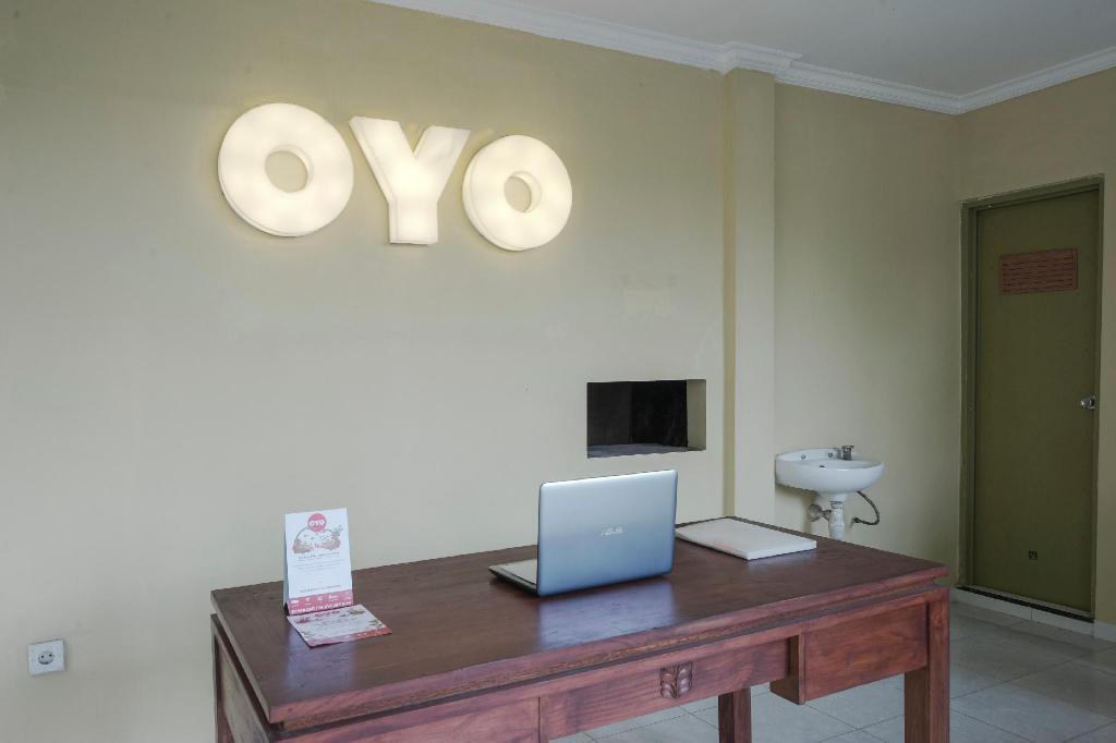 Беноа: OYO 618 Top Homestay