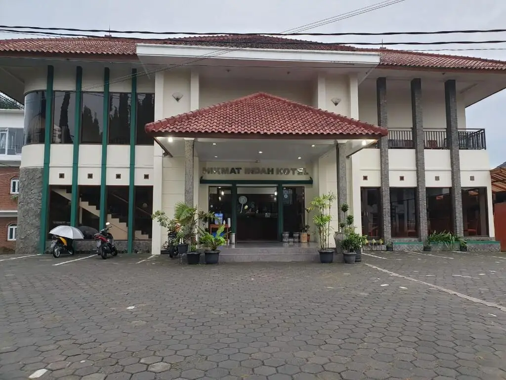 Hotel Hikmat Indah — фото 1