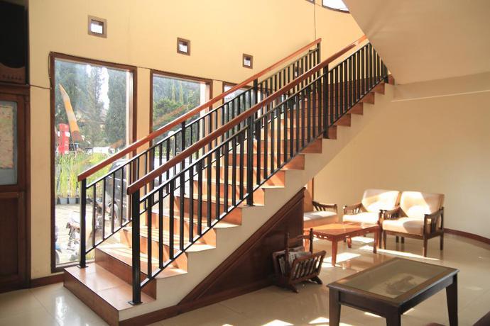 Лембанг: Hotel Hikmat Indah