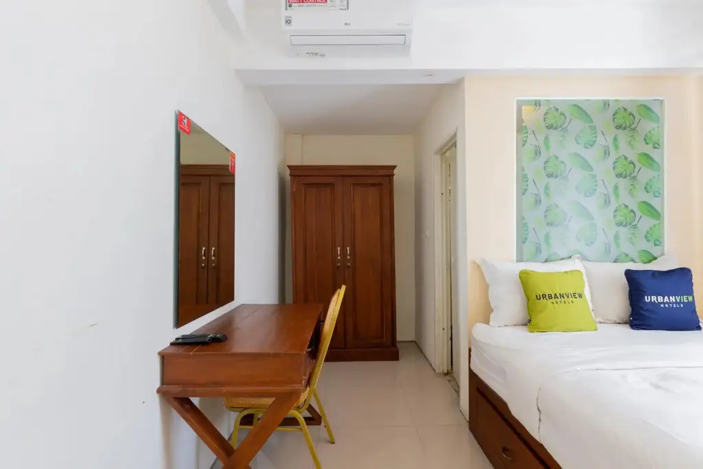Сурабая: OYO 781 Erga Family Residence Syariah