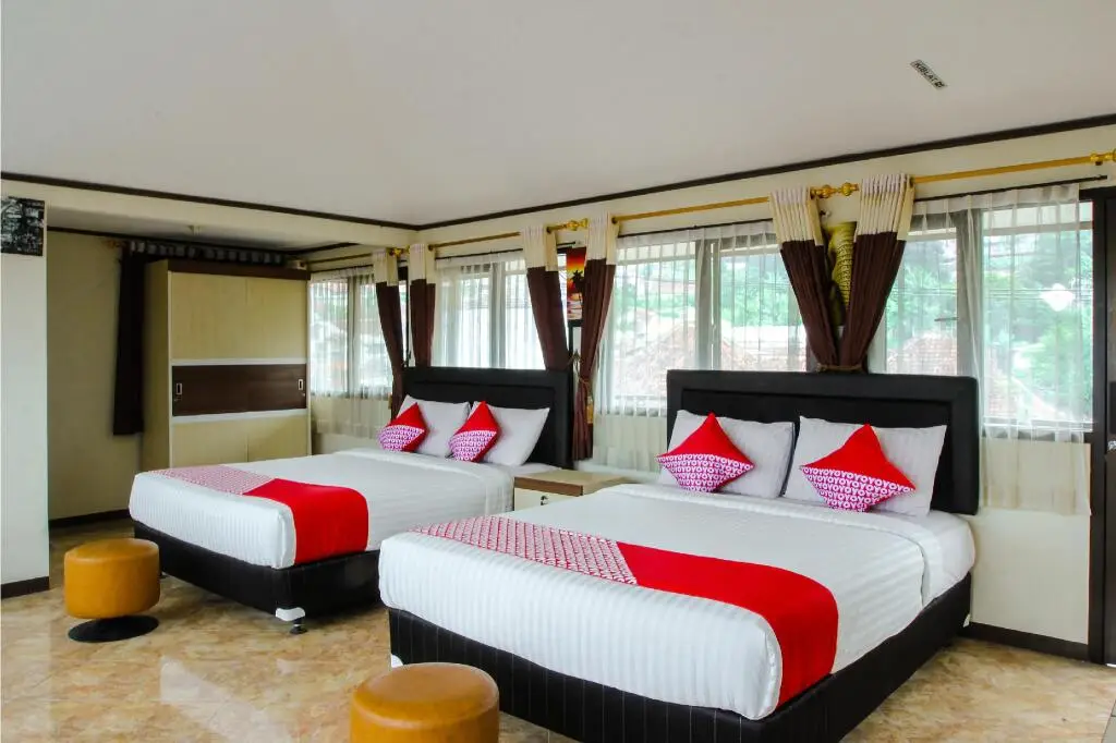 Лембанг: OYO 677 Rianes Family Guest House