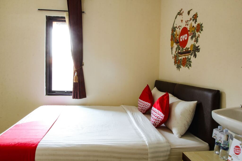Лембанг: OYO 677 Rianes Family Guest House