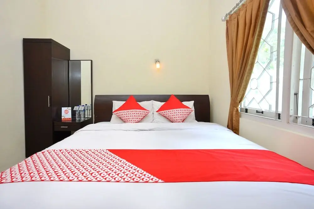 Депок: OYO 722 Uno Guesthouse