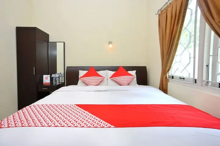 Депок: OYO 722 Uno Guesthouse