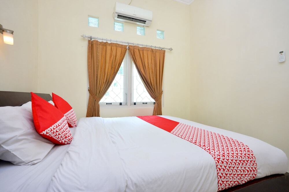 Депок: OYO 722 Uno Guesthouse