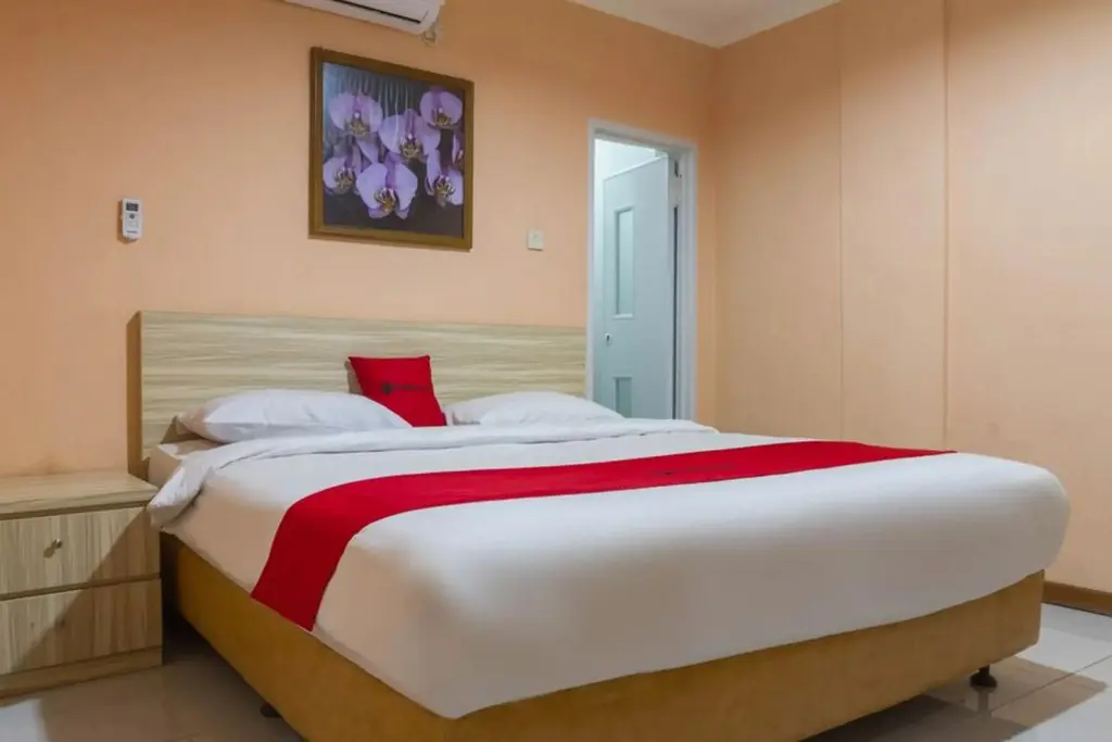 Бандунг: RedDoorz near Istana Plaza 2