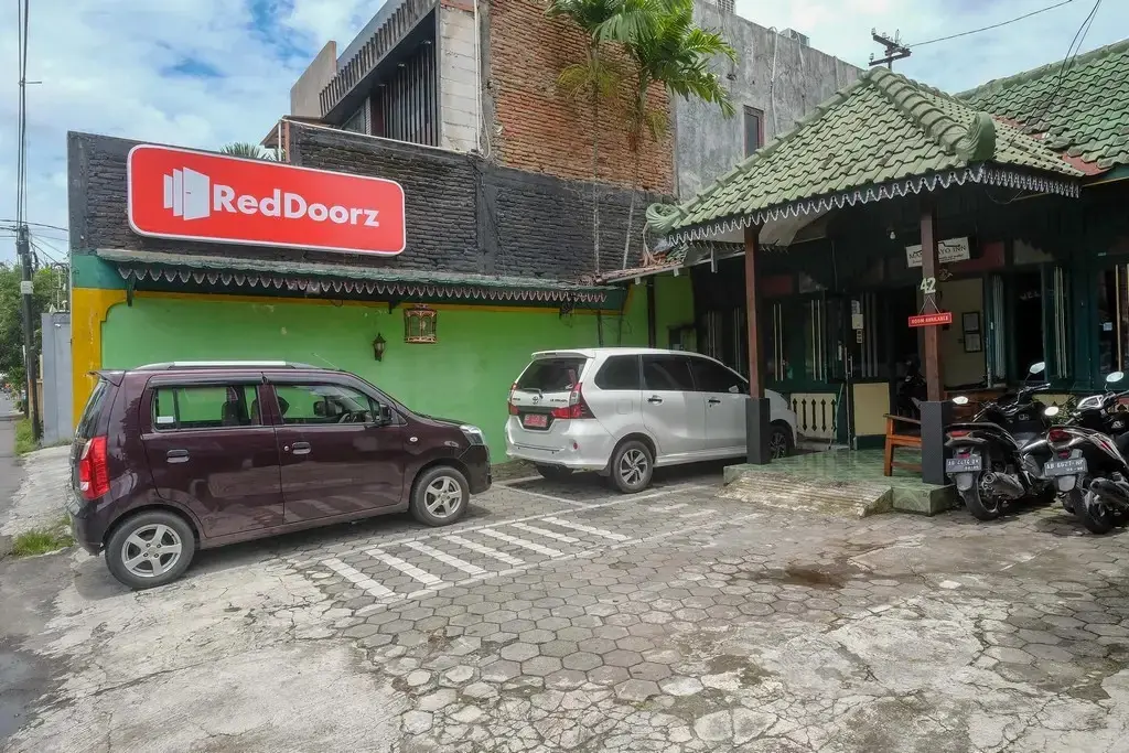 Джокьякарта: RedDoorz near Plengkung Gading