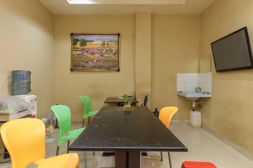 Банджармасин: RedDoorz near Duta Mall