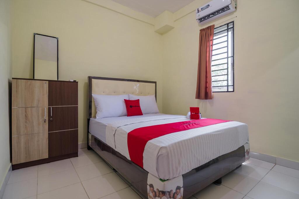 Медан: RedDoorz near Politeknik Negeri Medan