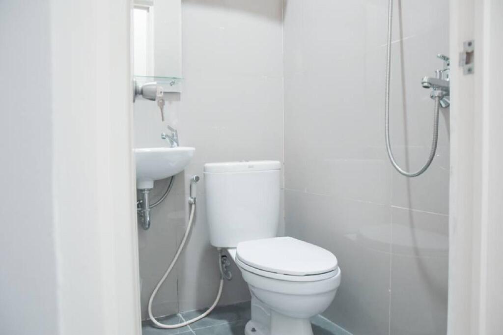 Джакарта: RedDoorz Plus near Manggarai Station 3