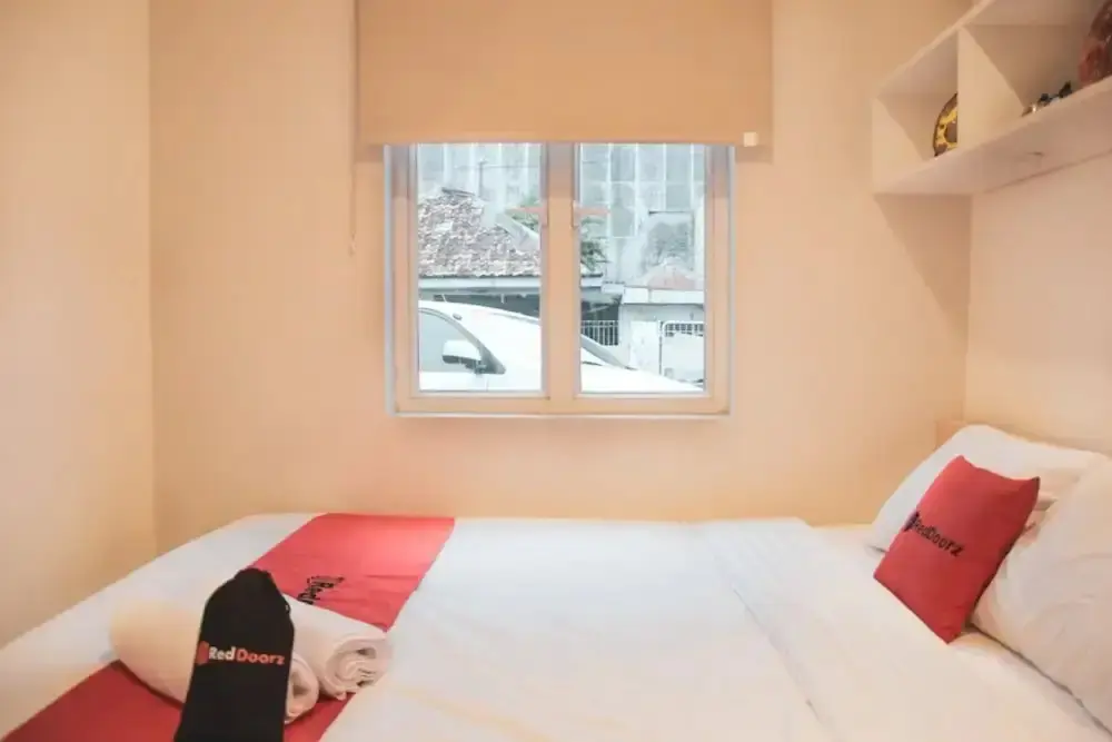 Джакарта: RedDoorz Plus near Manggarai Station 3
