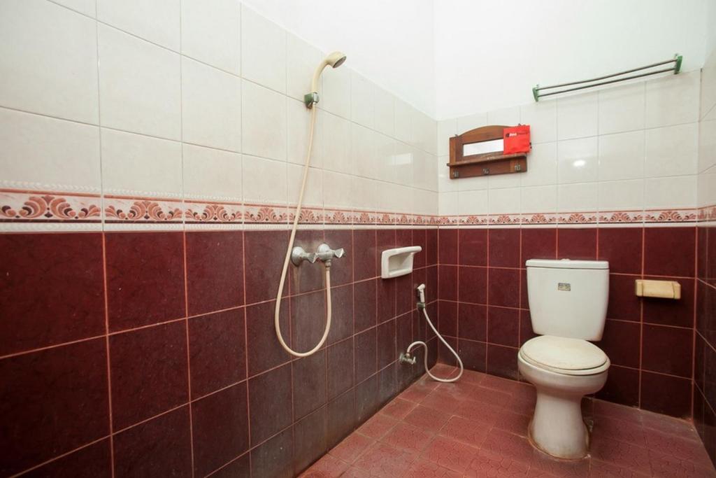 Сурабая: RedDoorz @ Genteng Surabaya 2