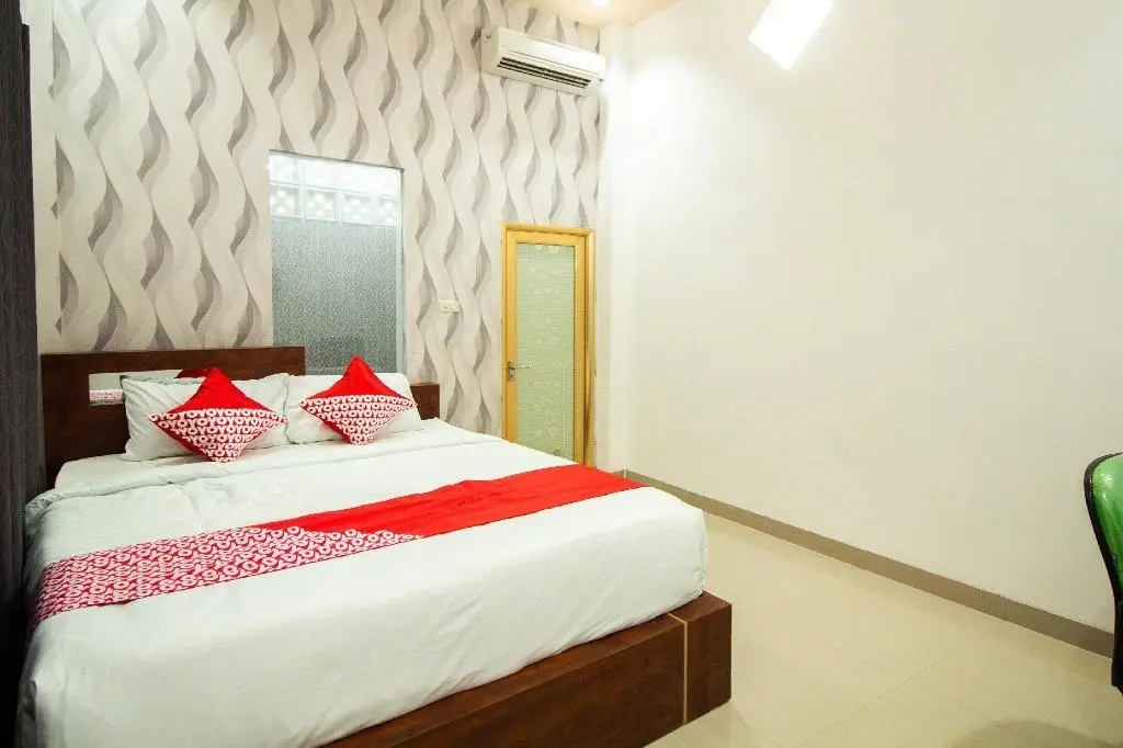 Астра Ксетра: OYO 716 Iciw Iciw Exclusive Homestay