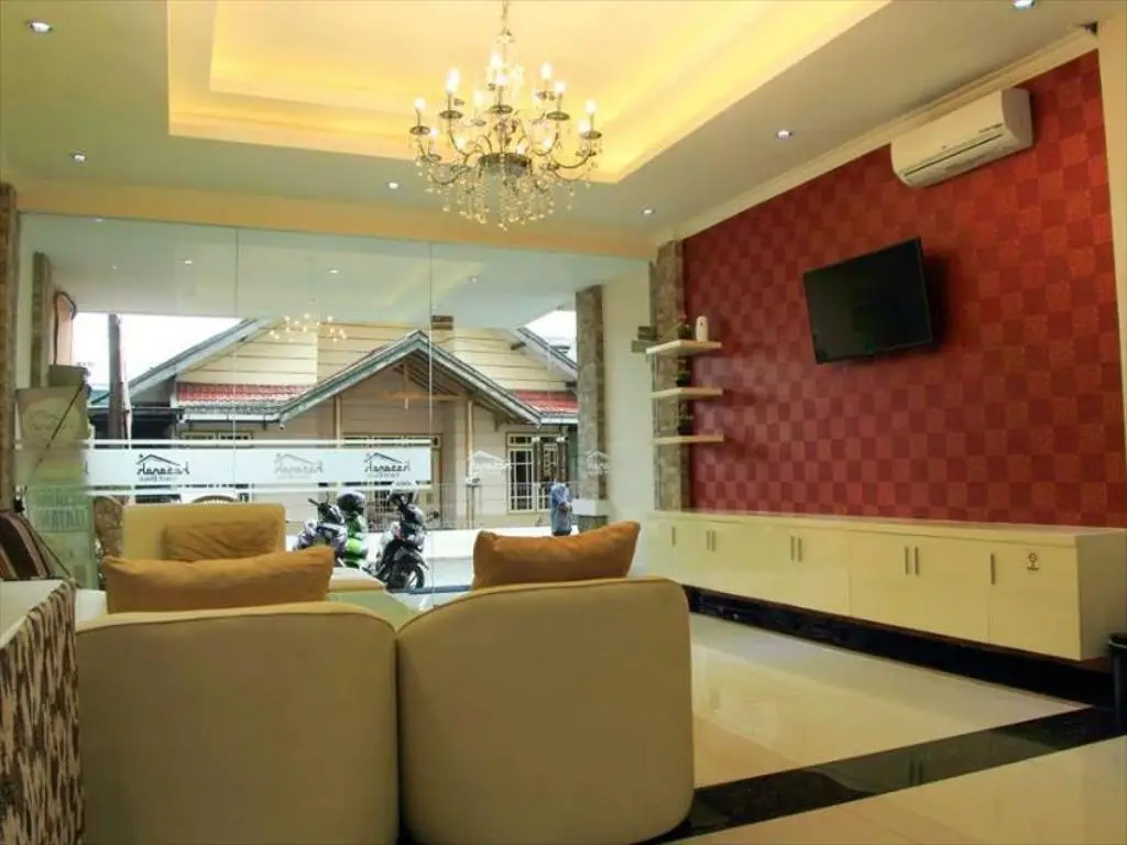 Маланг: Noura Guest House Syariah