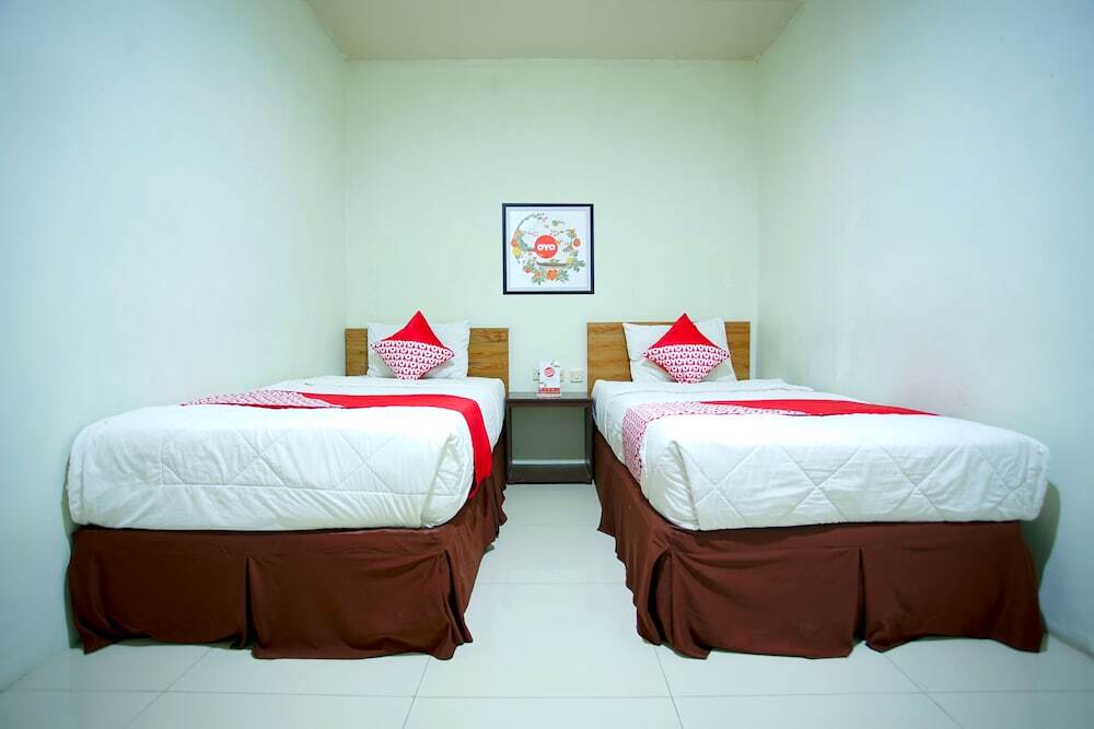 Палангкарая: Oyo 790 Hotel Obelix Syariah