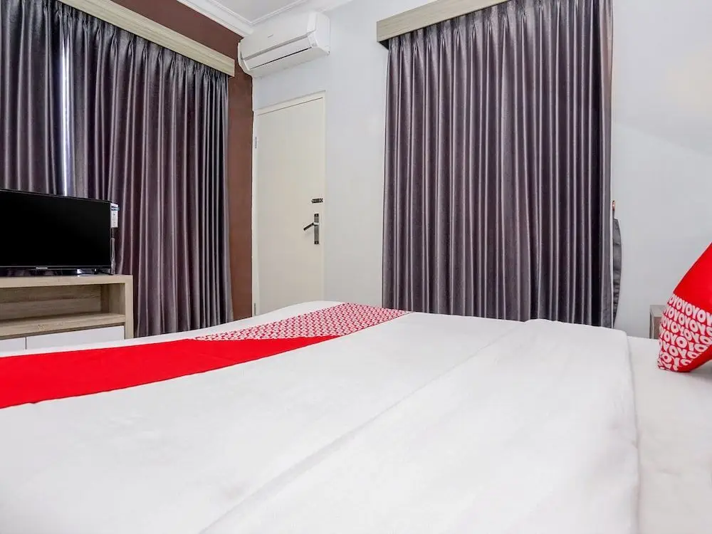 Сурабая: OYO 747 Cipunegara Residence