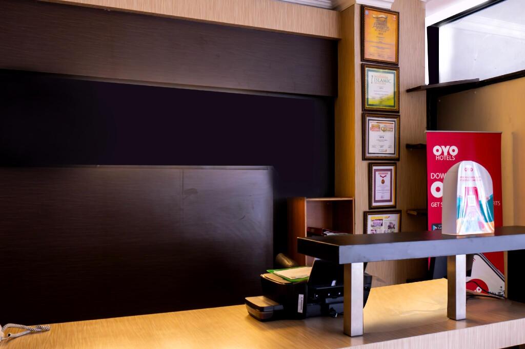 Бандунг: OYO 617 Sukaraja Residence Syariah