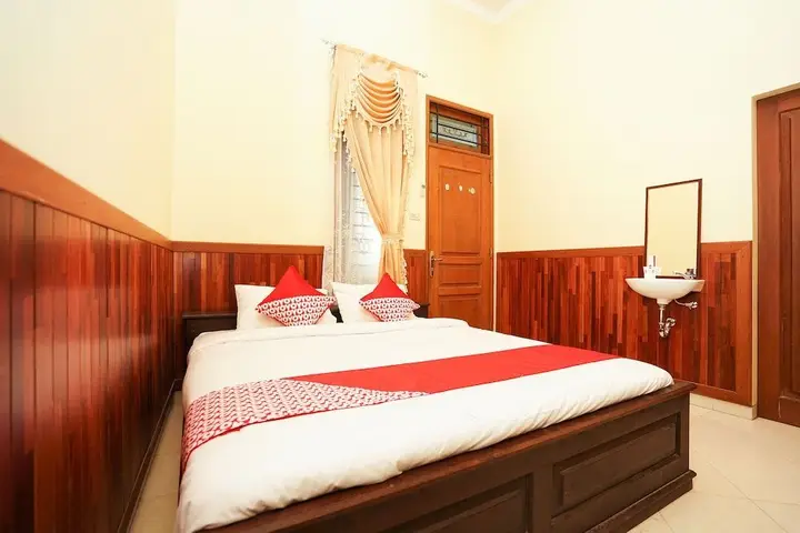 Сурабая: Oyo 771 Kembang Kuning Residence Syariah