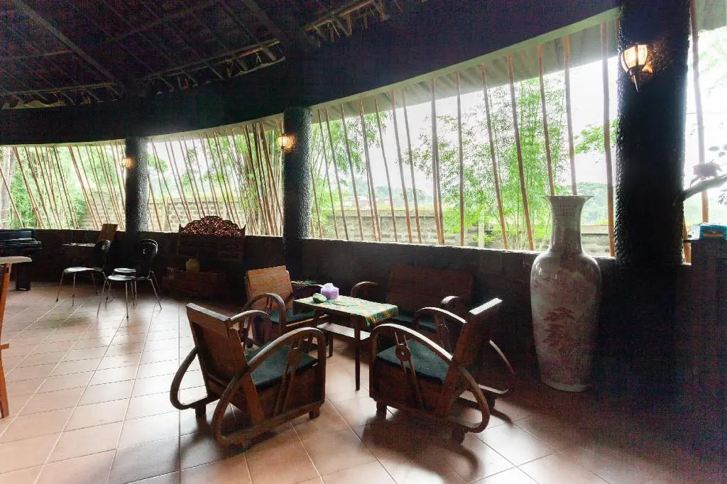 Травас: OYO 430 Grand Mulia Sakinah Boutique Hotel