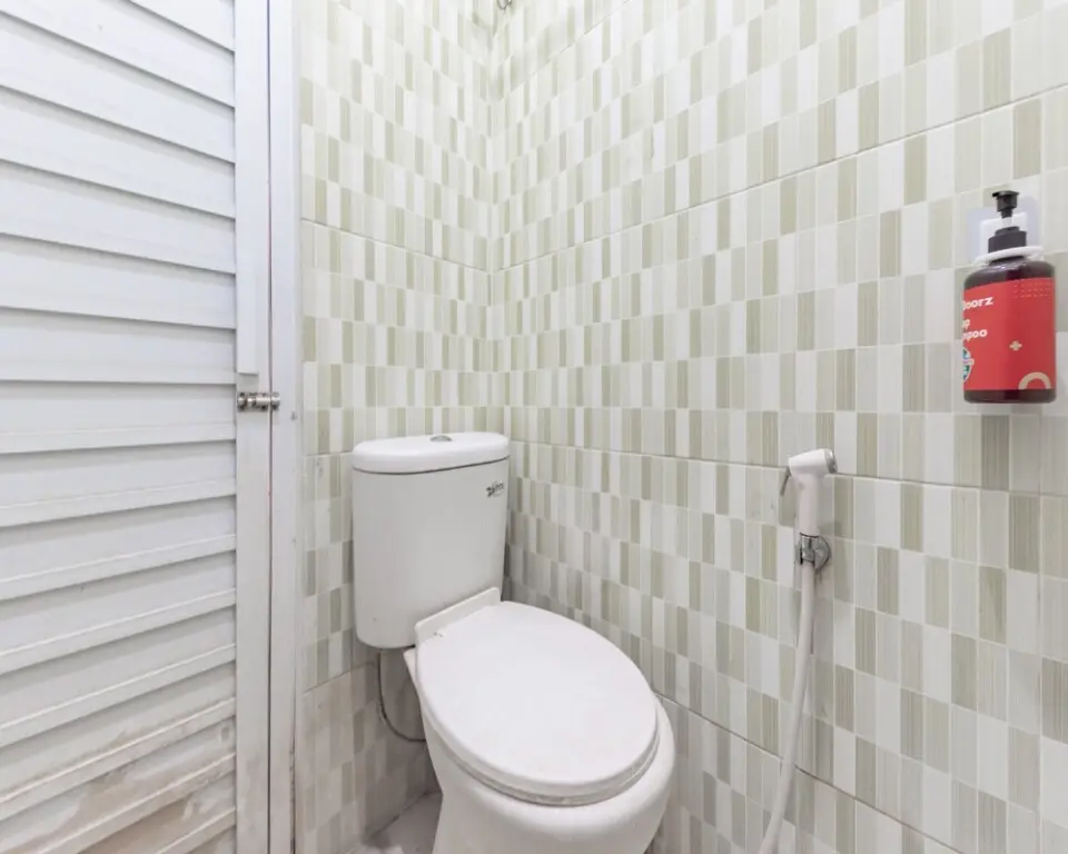 Чиребон: RedDoorz Plus @ Tuparev Cirebon 2