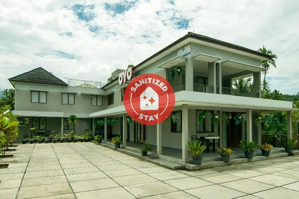 Паданг-Панджанг: OYO 882 Puri Gevana Guest House