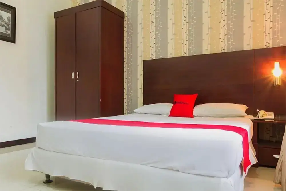 Бандунг: RedDoorz @ Cikutra 3
