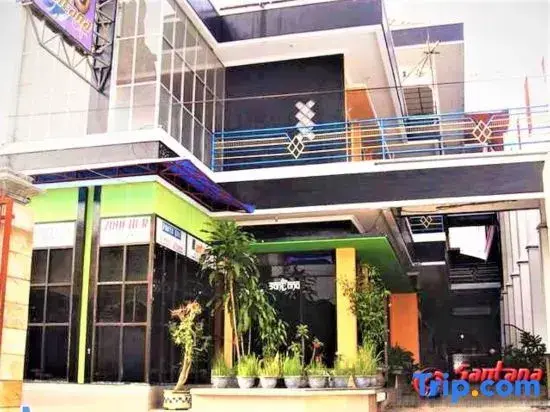 Кепанджен: Reddoorz Syariah Near Stasiun Kepanjen
