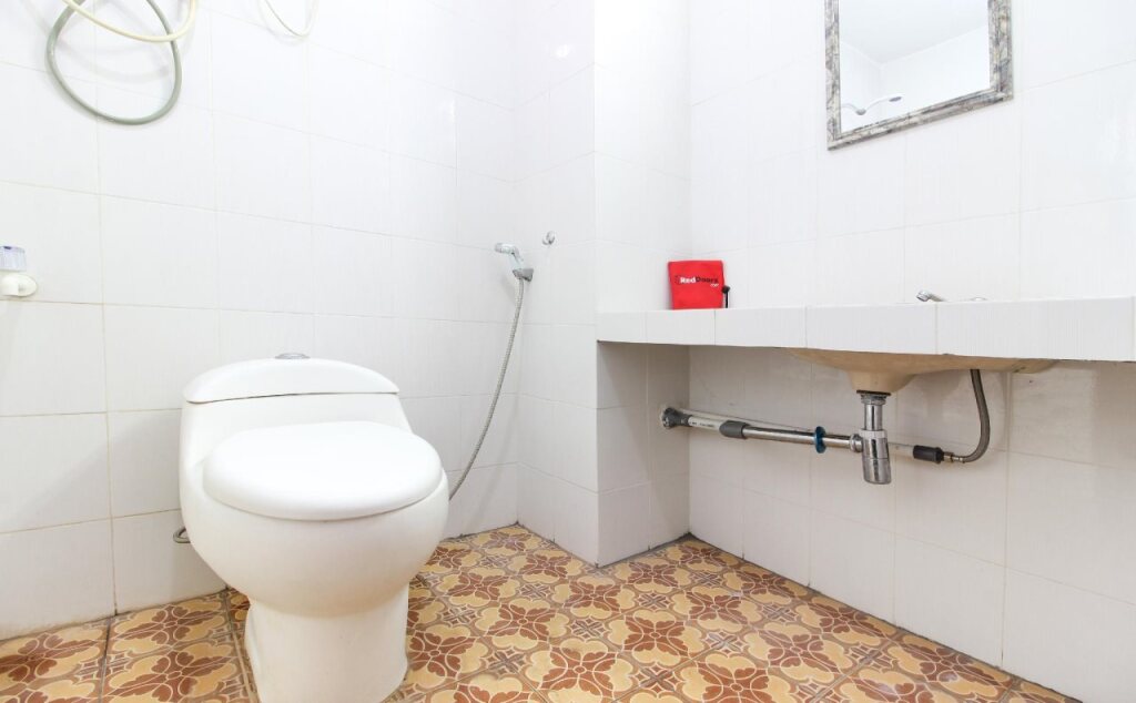 Джокьякарта: RedDoorz Syariah near Gembira Loka Zoo